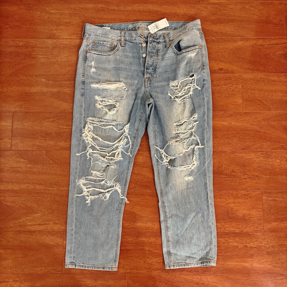 American Eagle Outfitters Blue Ripped Vintage Hi-Rise Jeans